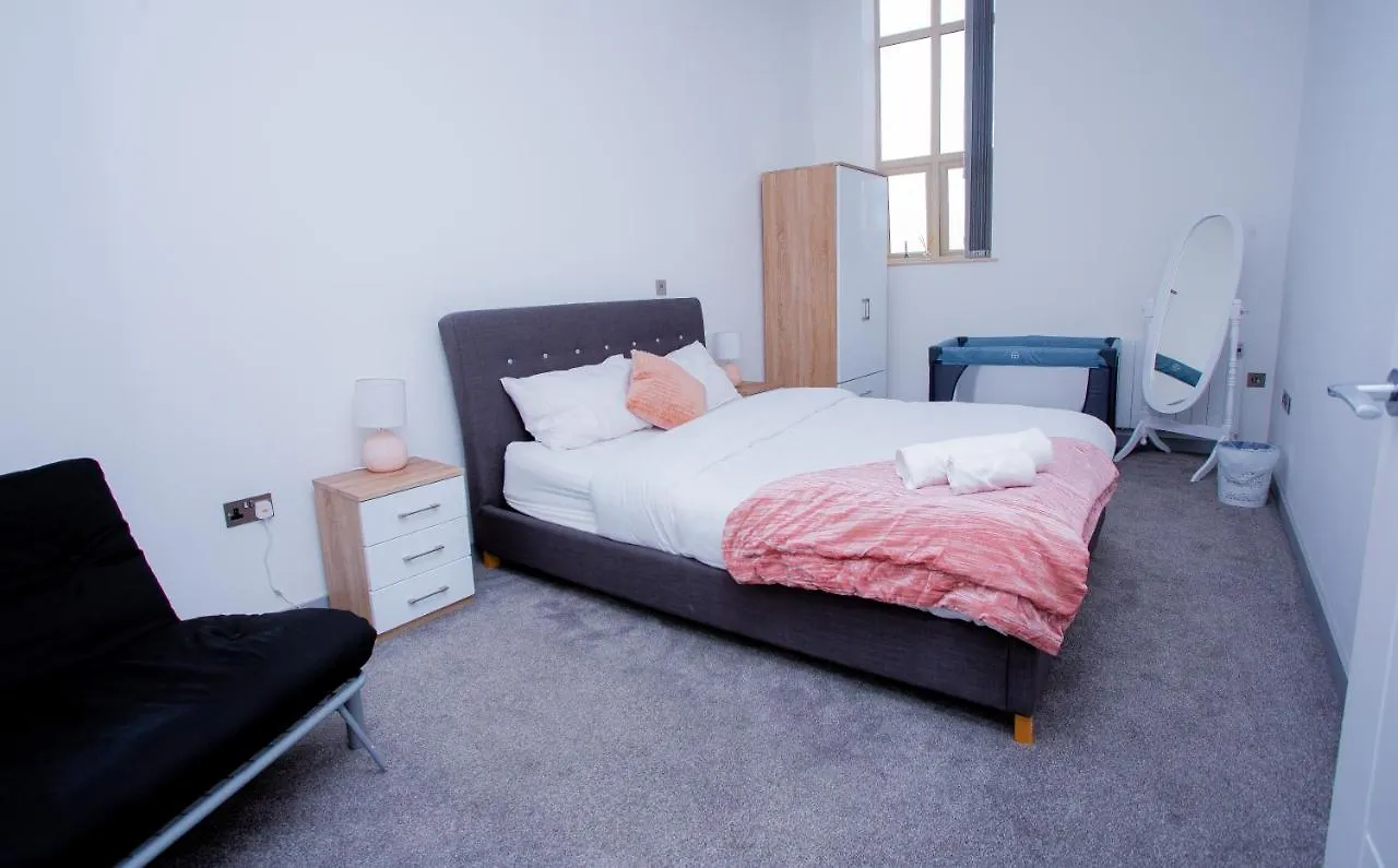 Spacious Urban City Apartment Doncaster
